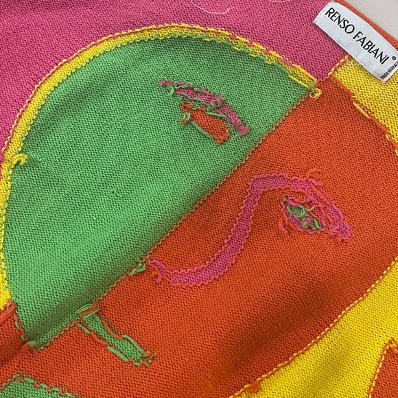 R. Fabiani Abstract Face Sweater - Picture 5 of 5